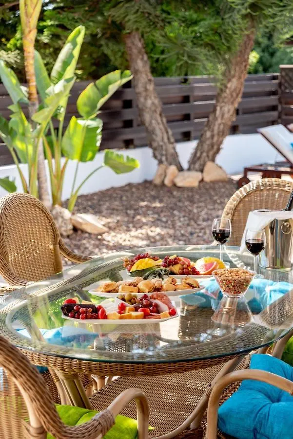 Villa Willow Mandali By Ezoria Villas بروتاراس 0*,