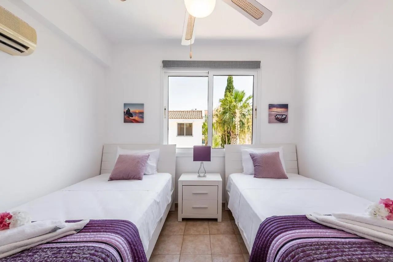 Villa Willow Mandali By Ezoria Villas بروتاراس