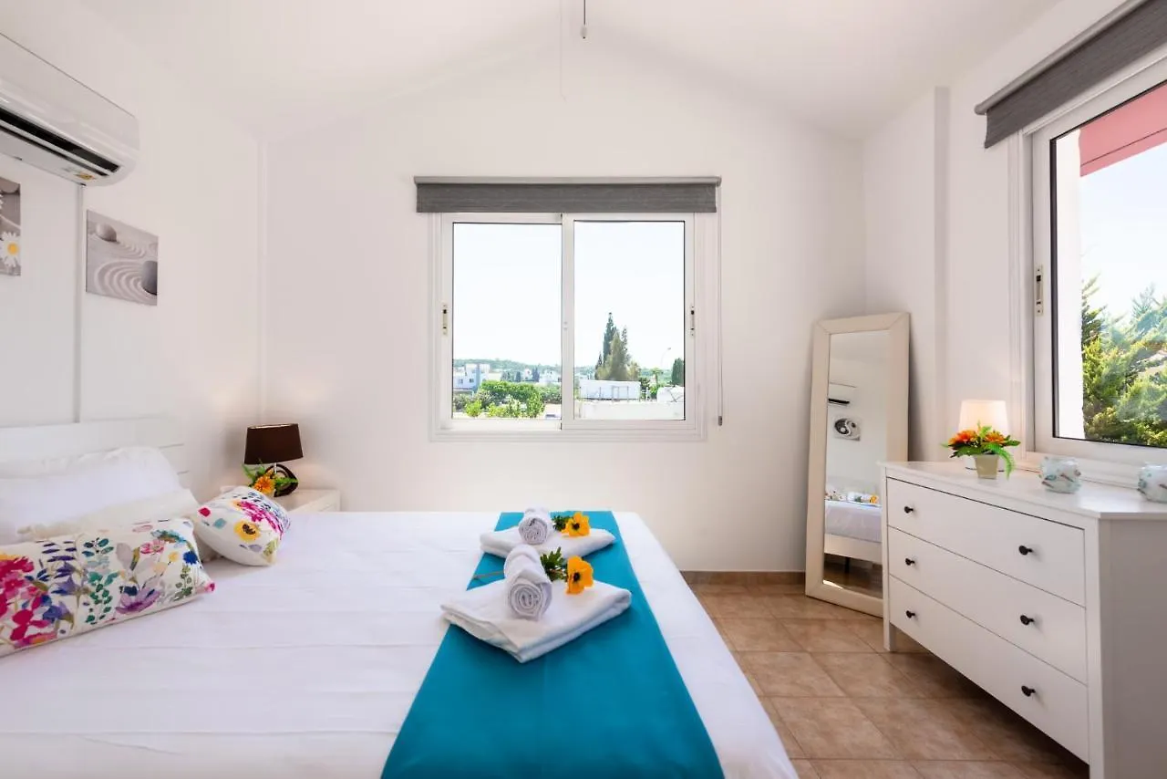 Villa Willow Mandali By Ezoria Villas Протарас