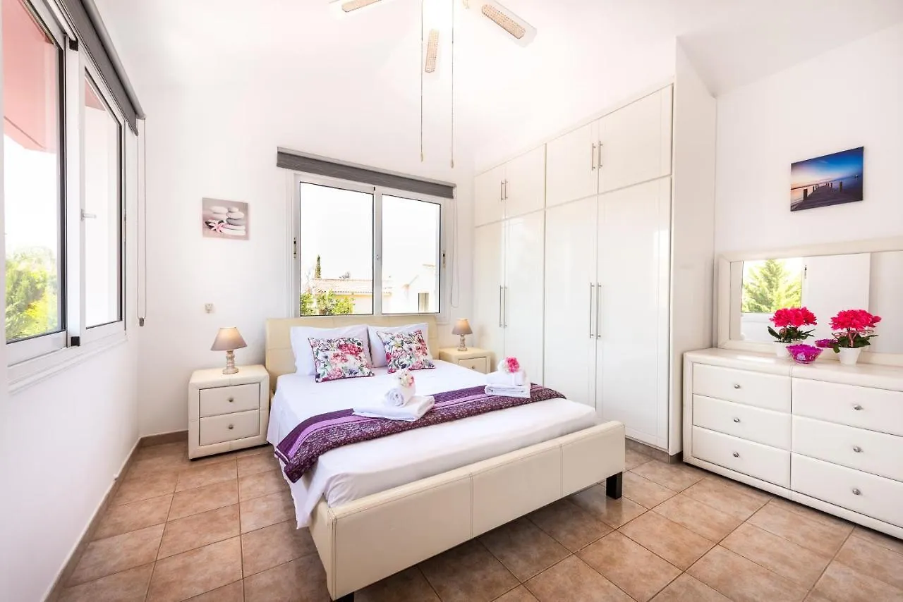 Villa Willow Mandali By Ezoria Villas Протарас